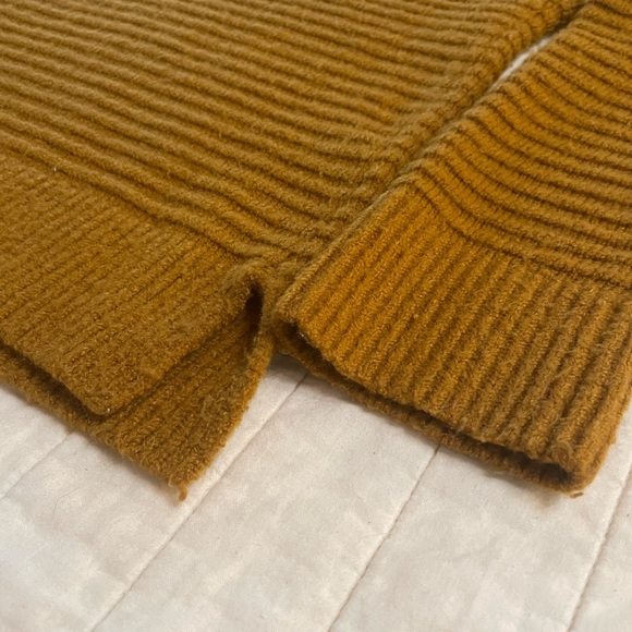 Madewell Belmont Mockneck Sweater in Orange XS (‼️fits closer to a medium) - Picture 10 of 11